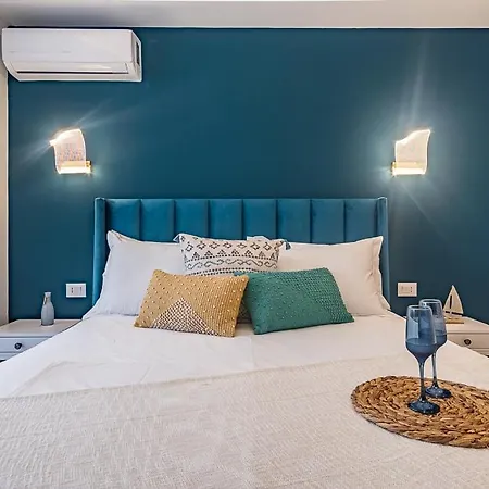 New Chic Apartment- Heart Of The Center Of